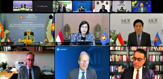 Menkeu di Forum ASEAN