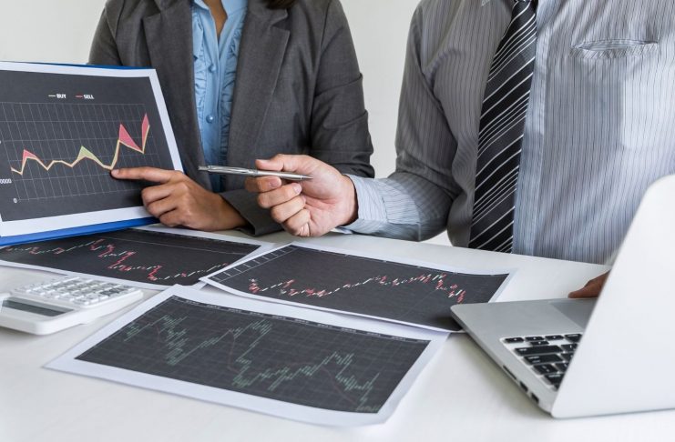 Mengapa Investor Global Masih Menunggu Indonesia aksi korporasi Investor