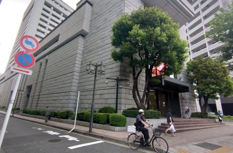Indeks Nikkei Jumat Ditutup Merosot Akibat Konflik Timur Tengah dan Penurunan Saham Teknologi dan AI