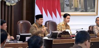 Sidang Kabinet Paripurna Perdana, Prabowo Memberikan Arahan Pentingnya Efisiensi