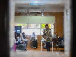 Gebrakan Baru Menkeu Sosialisasi APBN Melalui Program Kemenkeu Mengajar 10