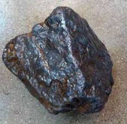 Harga Biji Besi Turun Dua Hari Berturut-turut