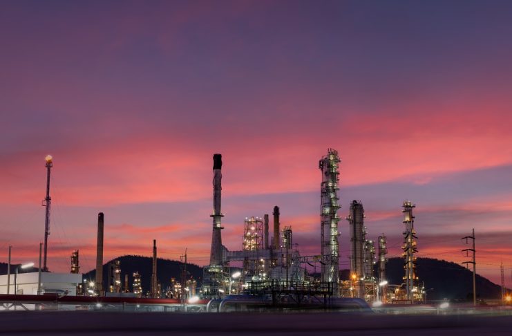 Harga Minyak Selasa 17 Februari 2026 Turun Menantikan Pembicaraan AS-Iran