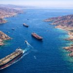 Update Geopolitik Selat Hormuz: Harga Minyak Melonjak, Brent Tembus US$102 saat AS Kirim Kapal Induk Ketiga ke Timur Tengah